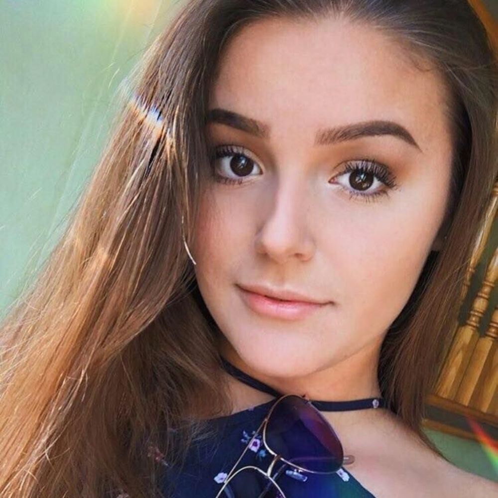 Meet your Posher, Savanna
